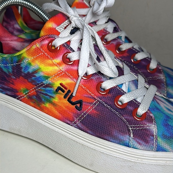 Fila Women's Tie-Dye Sneakers Size 9 - Picture 2 of 9